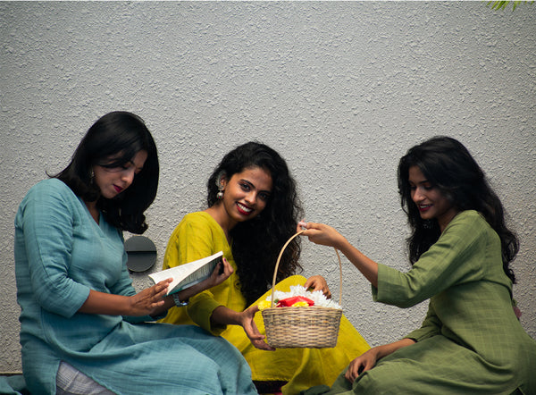 SAKHI- KURTA